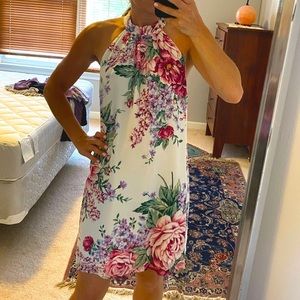 Forever 21 sleeveless white floral summer dress S